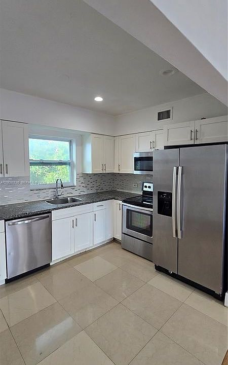 1st image of 9760 Bay Harbor Ter APT 6