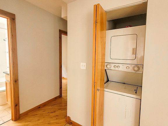 5th image of 5128 S Kimbark Ave Unit Gnw