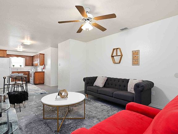 3rd image of 315 Gastel Cir #1-12
