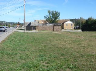 1605 W Martin Luther King Blvd, Fayetteville, AR 72701