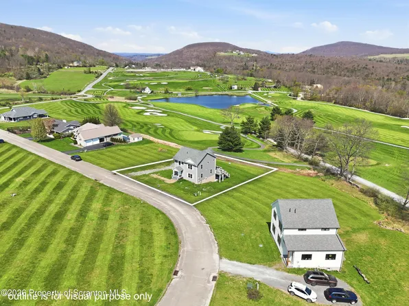 167 Braemar Ter, Factoryville, PA 18419