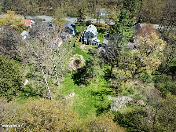 5th image of 1201 Green River Rd