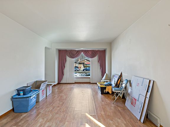 2nd image of 52 W 144th St
