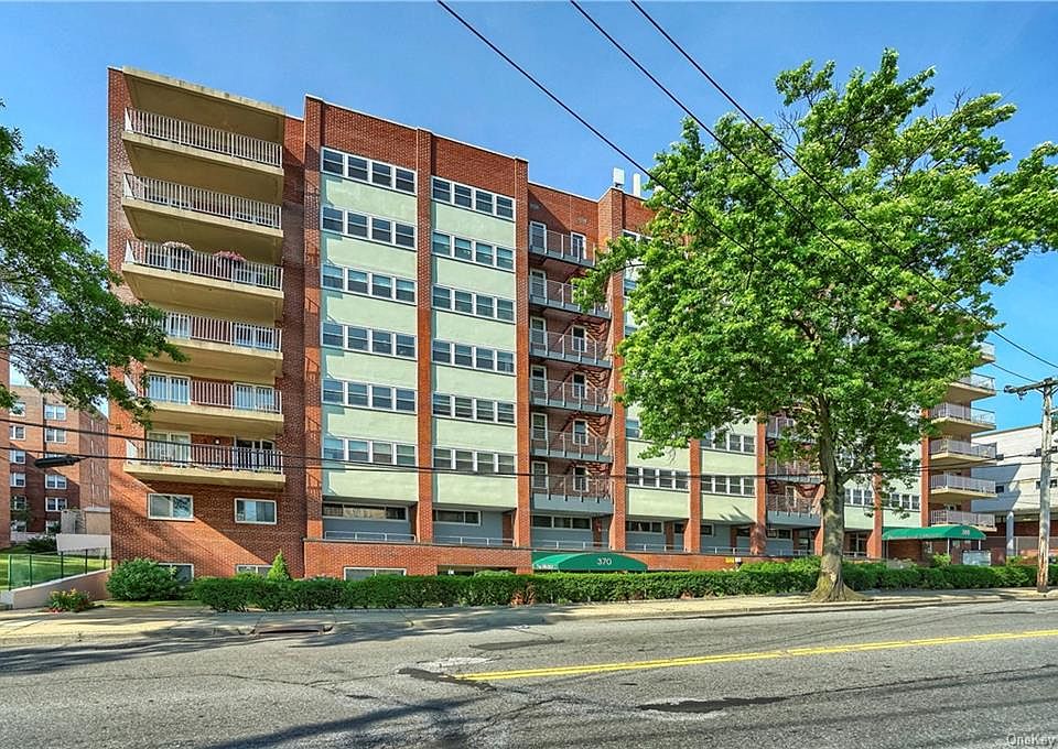 1st image of 370 Westchester Ave APT 6P
