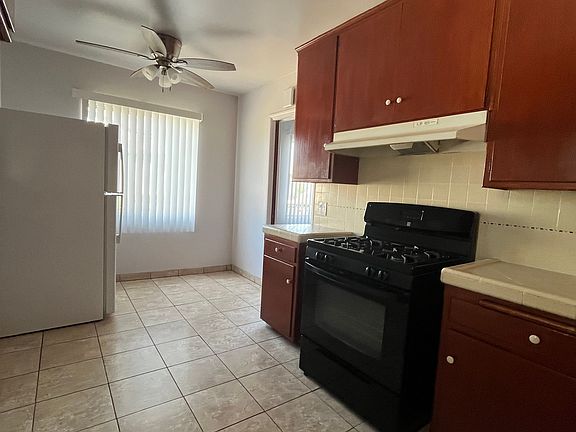 3rd image of 544 W 120th St APT 1