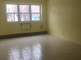 7615 47th Ave APT 2B, Elmhurst, NY 11373