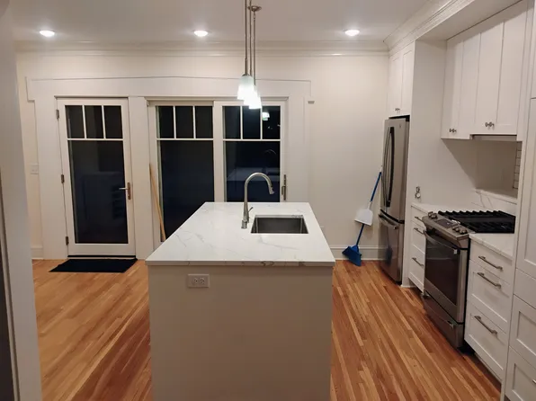 1218 W 50th St, Minneapolis, MN 55419