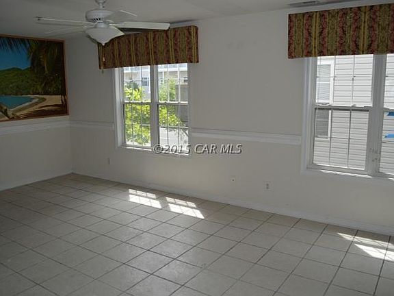2nd image of 111 Somerset St #6