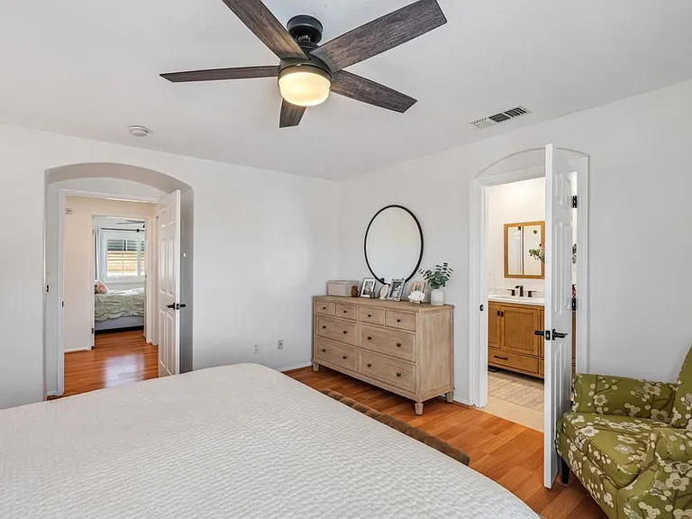 2175 Honeybee St — Photo 27