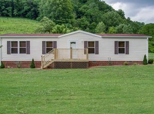 313 Little Creek Rd, Pleasant Shade, TN 37145