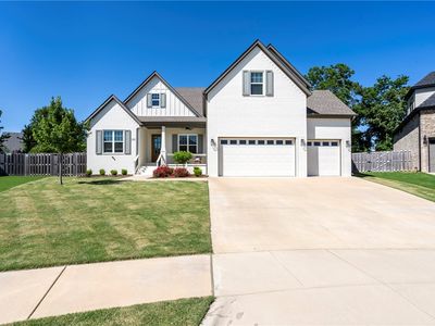 900 Clarendon Ave, Maumelle, AR, 72113