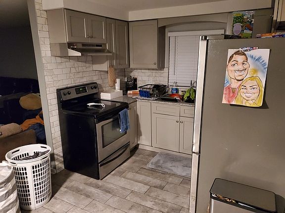 5th image of 110 19th Ave #2