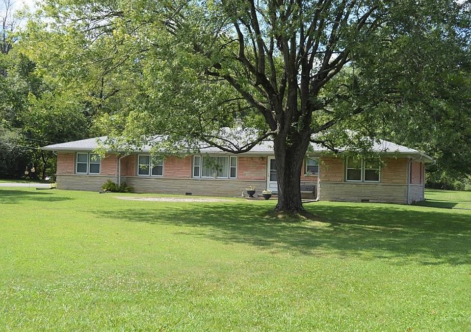 Awesome Sprawling Bedford Stone Ranch at 2250 square feet. Very rural setting on 3 Acres. Lots of updates & room to play inside & out. Just REDUCED $5,000 below Previous Sale Price for Quick Sale!!!!!