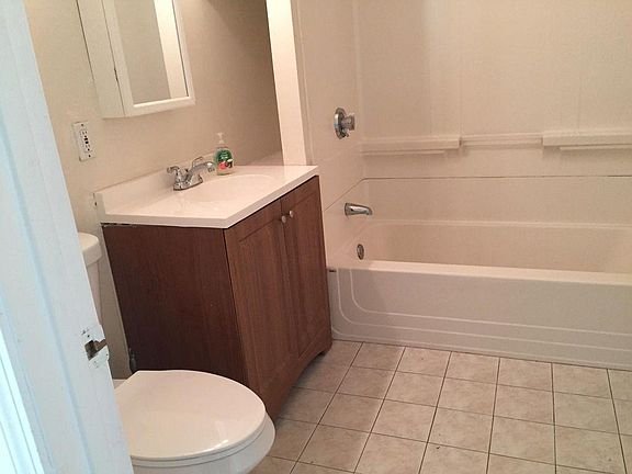 5th image of 111 Yale St #111