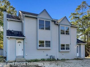 5 S Indian Valley Ct, Tuckerton, NJ 08087