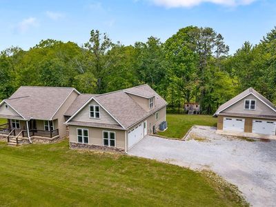 2015 Memory Garden Rd, Jamestown, TN, 38556