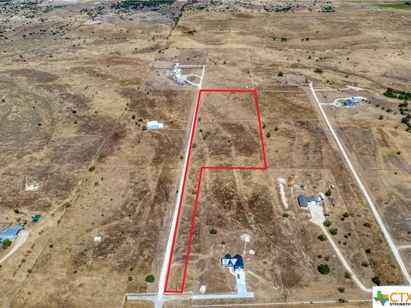 13 Saxon Ln, Bertram, TX 78605