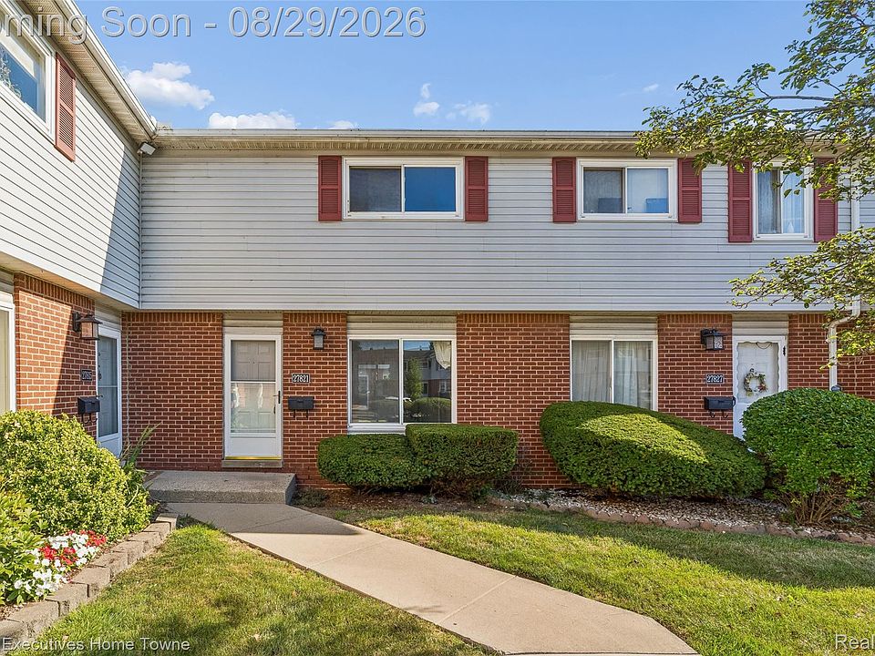 1st image of 27821 Eastwick Sq