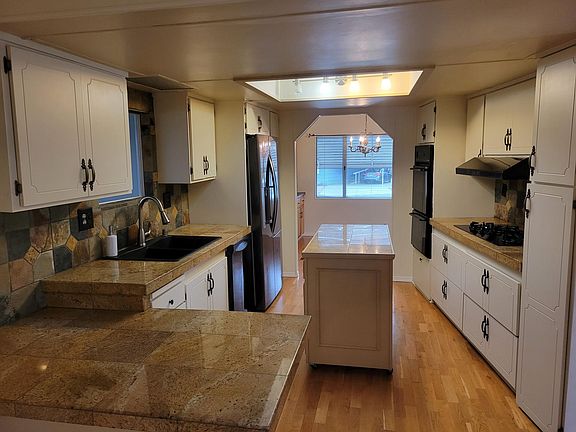 5th image of 29056 Via Playa Del Rey