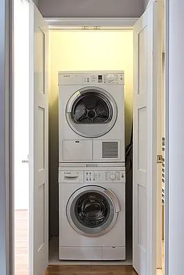 Rented by Stellar Management | media 12