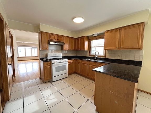 5th image of 3618 N Osage Ave APT 3