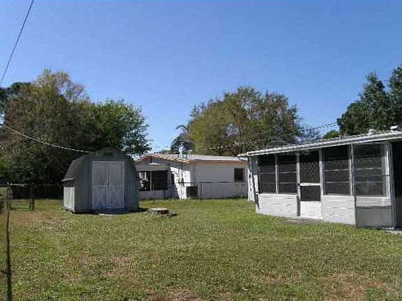 3rd image of 5890 67th Ave N
