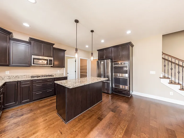 120 Overcrest Ct — Photo 33