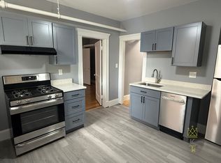 36 Saint Paul St #B, Brookline, MA 02446