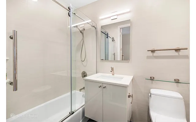 Rented by Douglas Elliman | media 21