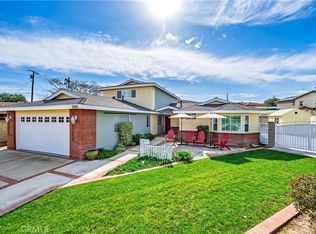 3080 W Glen Holly Dr, Anaheim, CA 92804