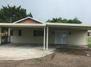 1027 Trosclair Rd, Saint Martinville, LA 70582