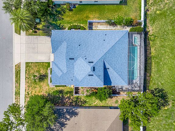 POOL HOME