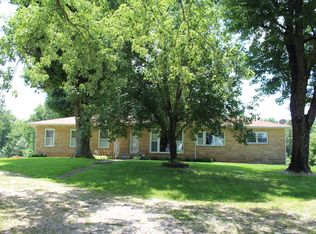 1255 Glenoby Rd, Jamestown, TN 38556