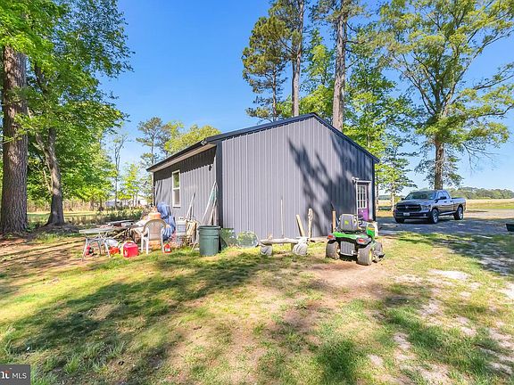 4th image of 30105 Revells Neck Rd