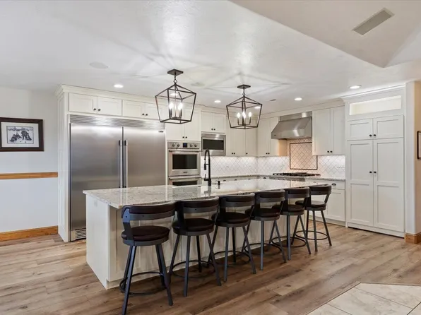 3257 E 5300 N, Eden, UT 84310