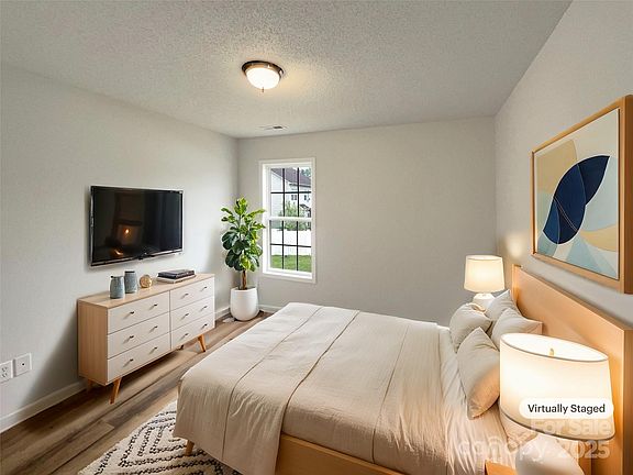 4th image of 4147 Timberwood Dr