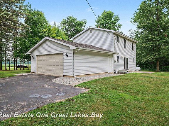 5th image of 2289 S Brennan Rd