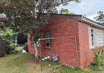 4th image of 2057 Teresa St