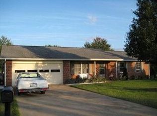 9816 Pleasant View Dr, New Market, VA 22844