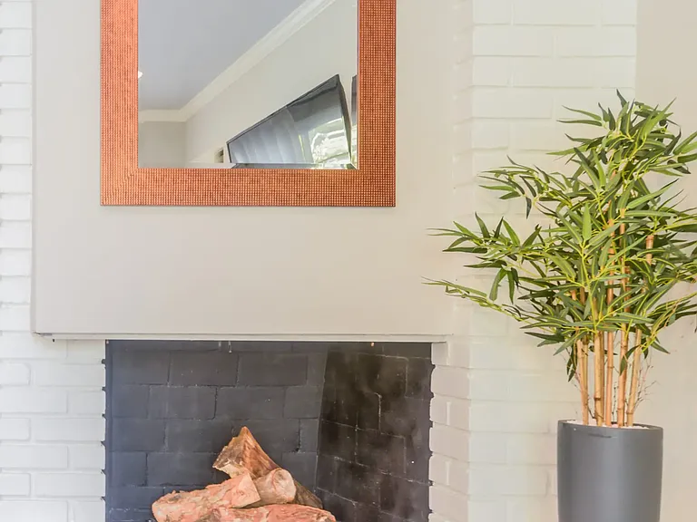 401 S Rodeo Dr #C1 — Photo 6
