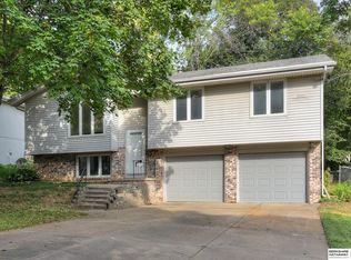 3136 S 159th St, Omaha, NE 68130