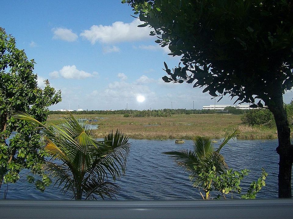 1st image of 1921 SW 148th Way