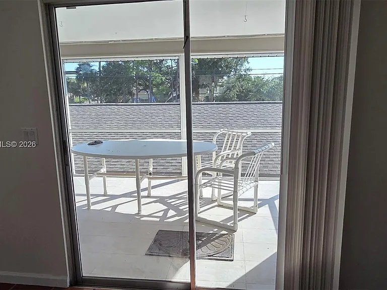 180 Cypress Way E #E230 — Photo 13