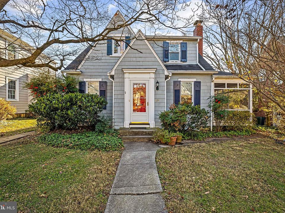 1st image of 529 Overbrook Rd