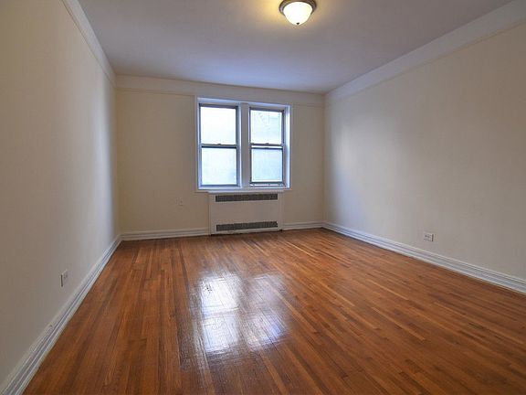 3rd image of 1776 E 13th St #2