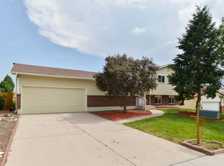 2977 Roche Dr N, Colorado Springs, CO 80918