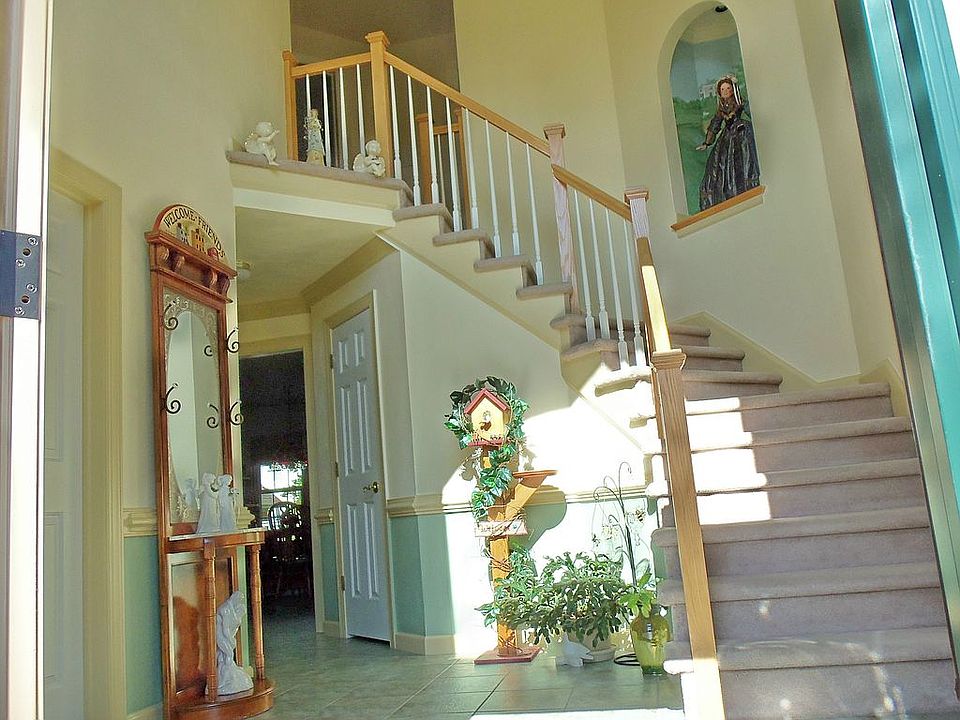 1st image of 812 Satinwood Ct
