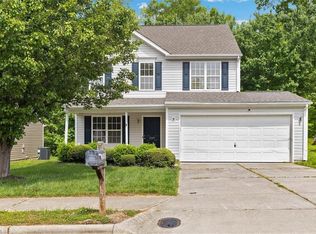 3587 Sydney Oaks Dr, Browns Summit, NC 27214