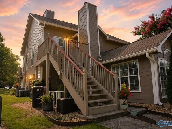 201 Waters Edge Ln, Madison, AL 35758