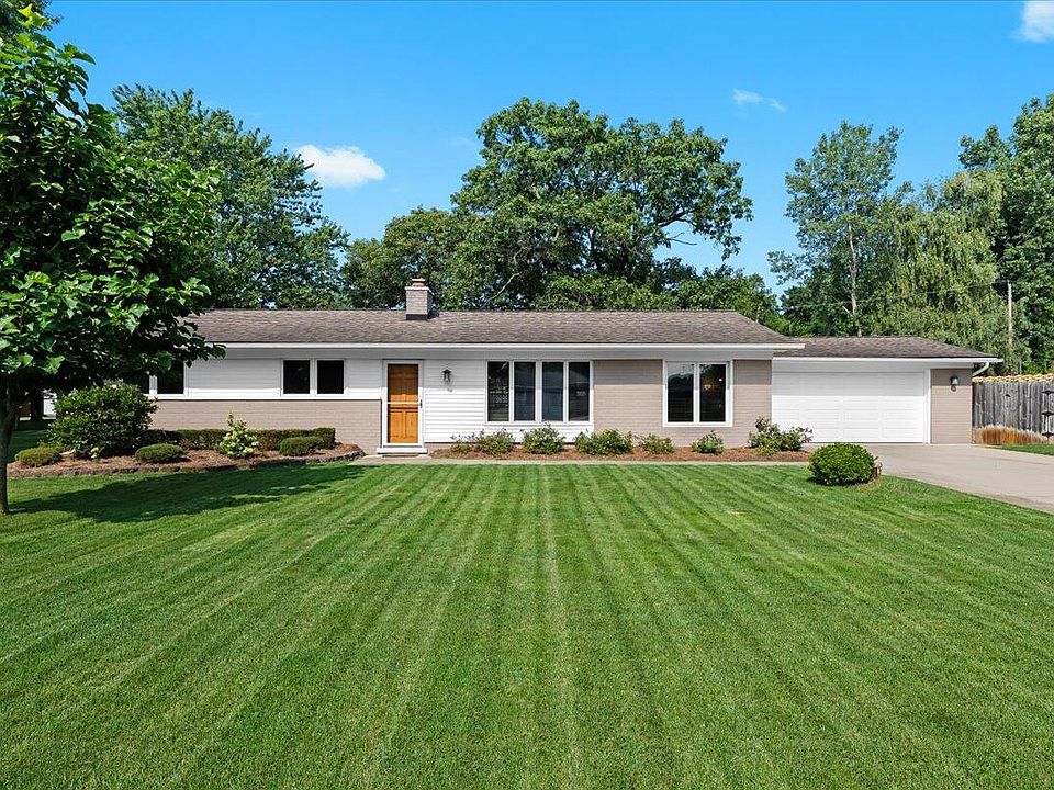 1st image of 6115 Borowy Dr